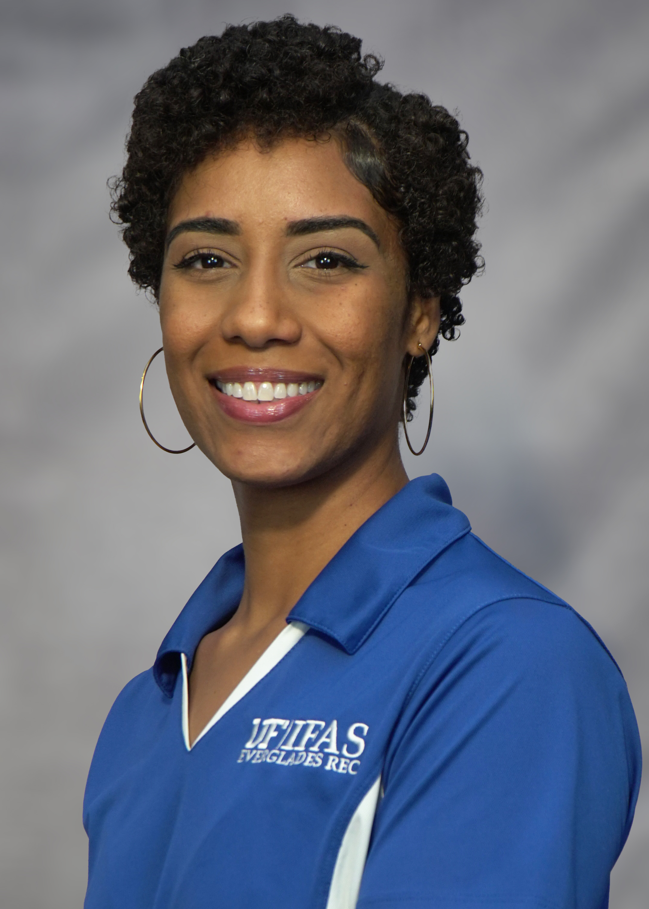 Dr. Pamela Santos